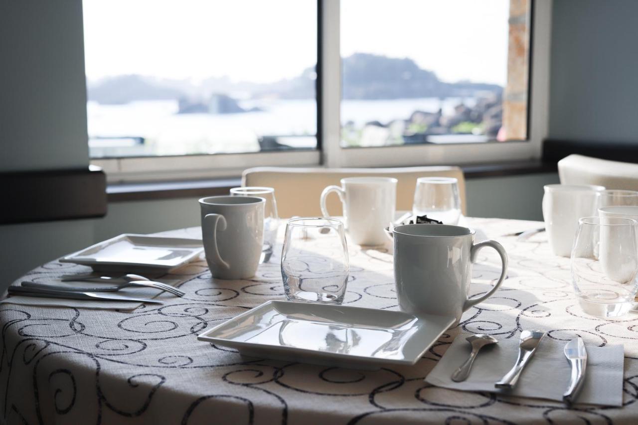 Logis Hotel Saint Guirec Et De La Plage Perros-Guirec Zewnętrze zdjęcie